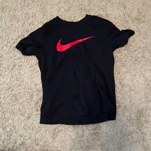 Nike tee